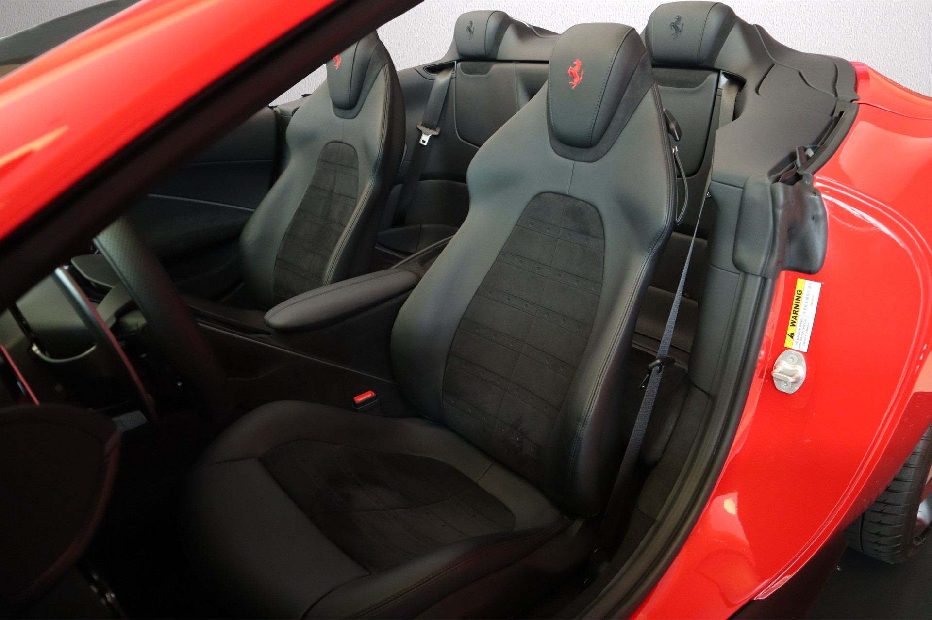 FERRARI Roma 3.9 V8 T Spider-image-20