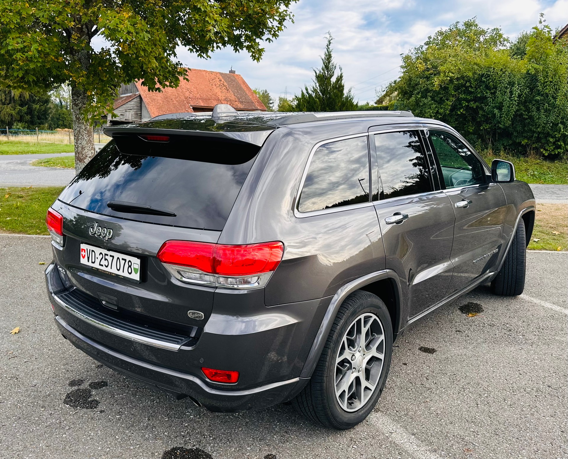 JEEP 3.0 CRD 250 Overland-image-1
