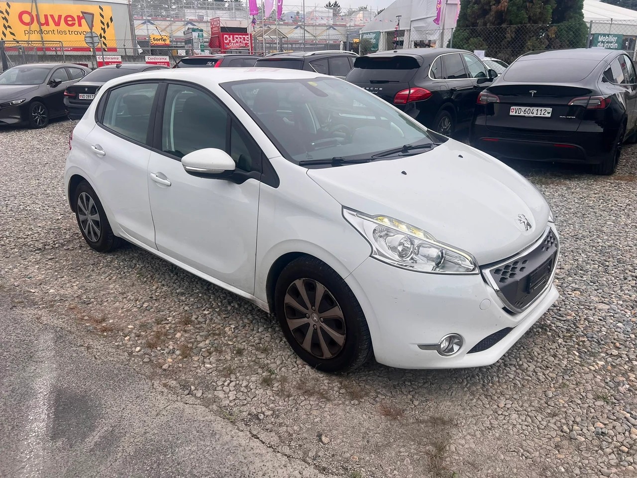 PEUGEOT 208 1.4 e-HDi Active EGS5
