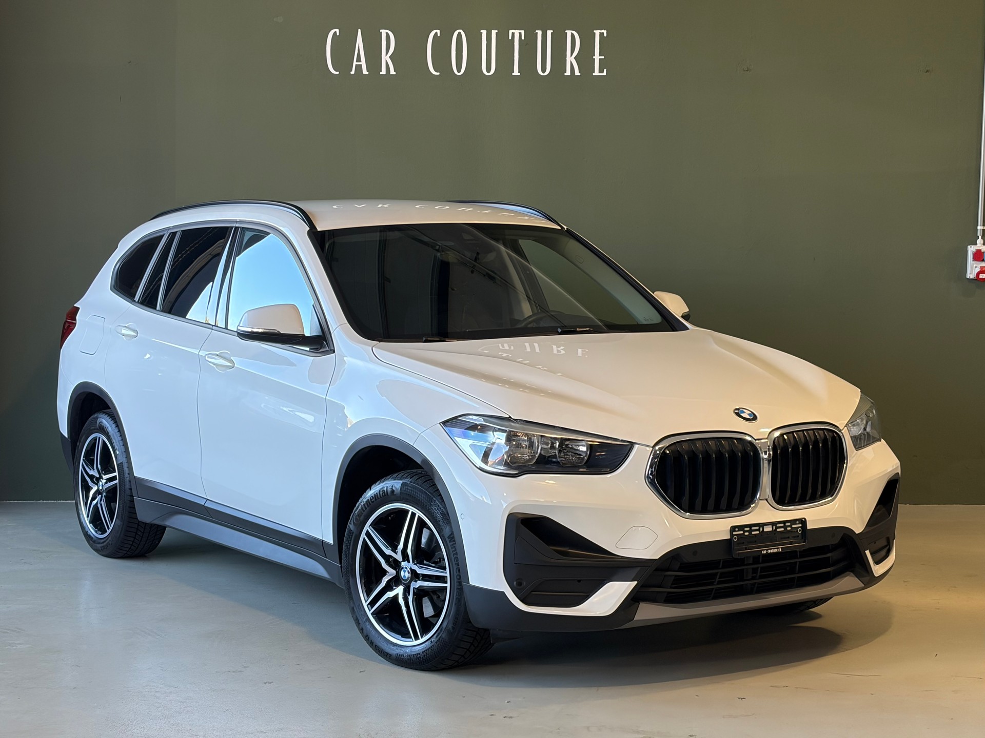 BMW X1 xDrive 18d Steptronic *CH-Fahrzeug*MFK 09.2026*-showroom-element-2