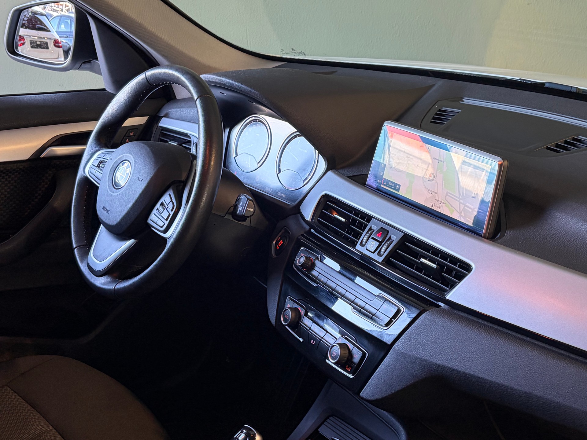 BMW X1 xDrive 18d Steptronic *CH-Fahrzeug*MFK 09.2026*-image-15