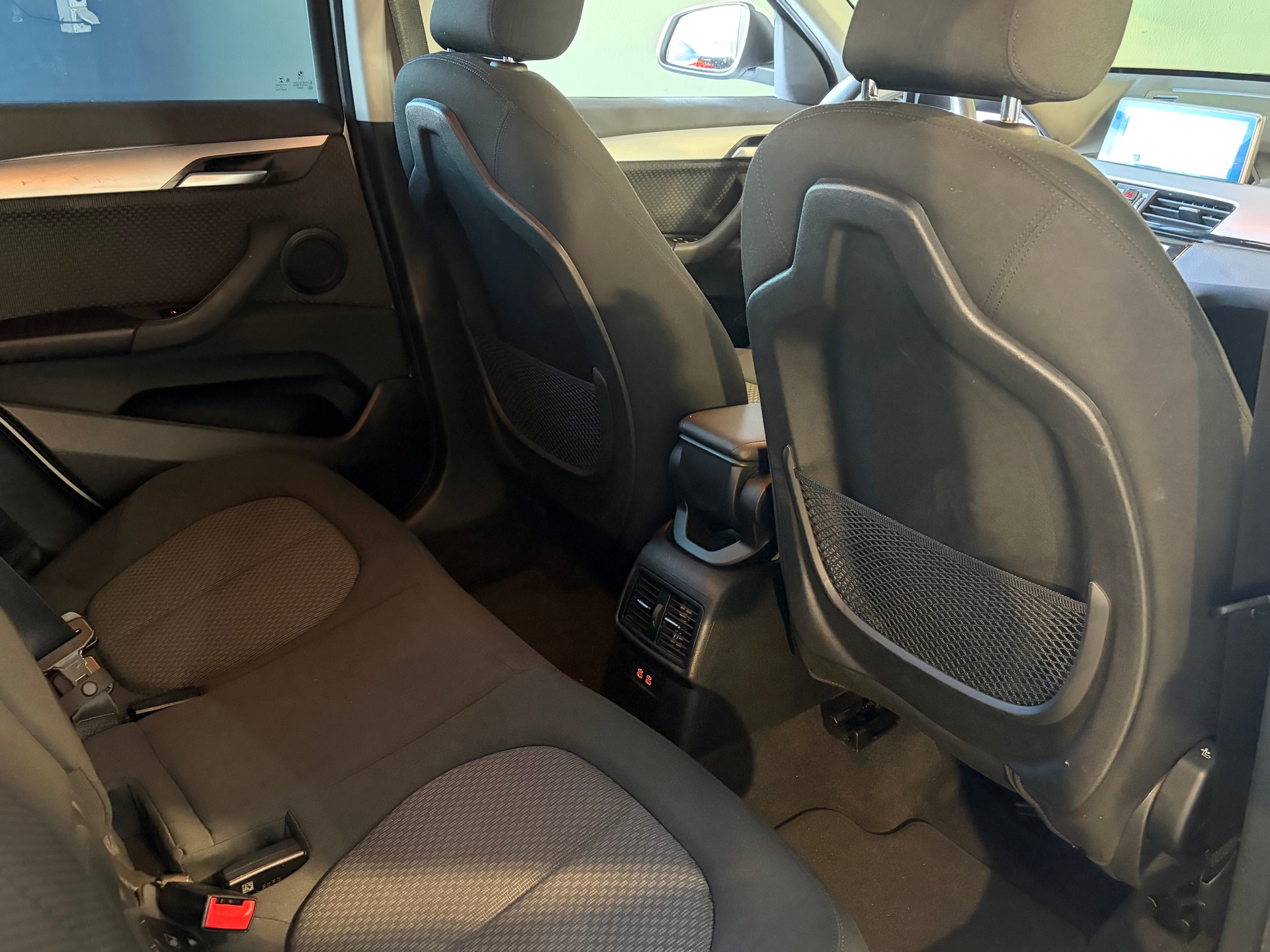 BMW X1 xDrive 18d Steptronic *CH-Fahrzeug*MFK 09.2026*-image-14