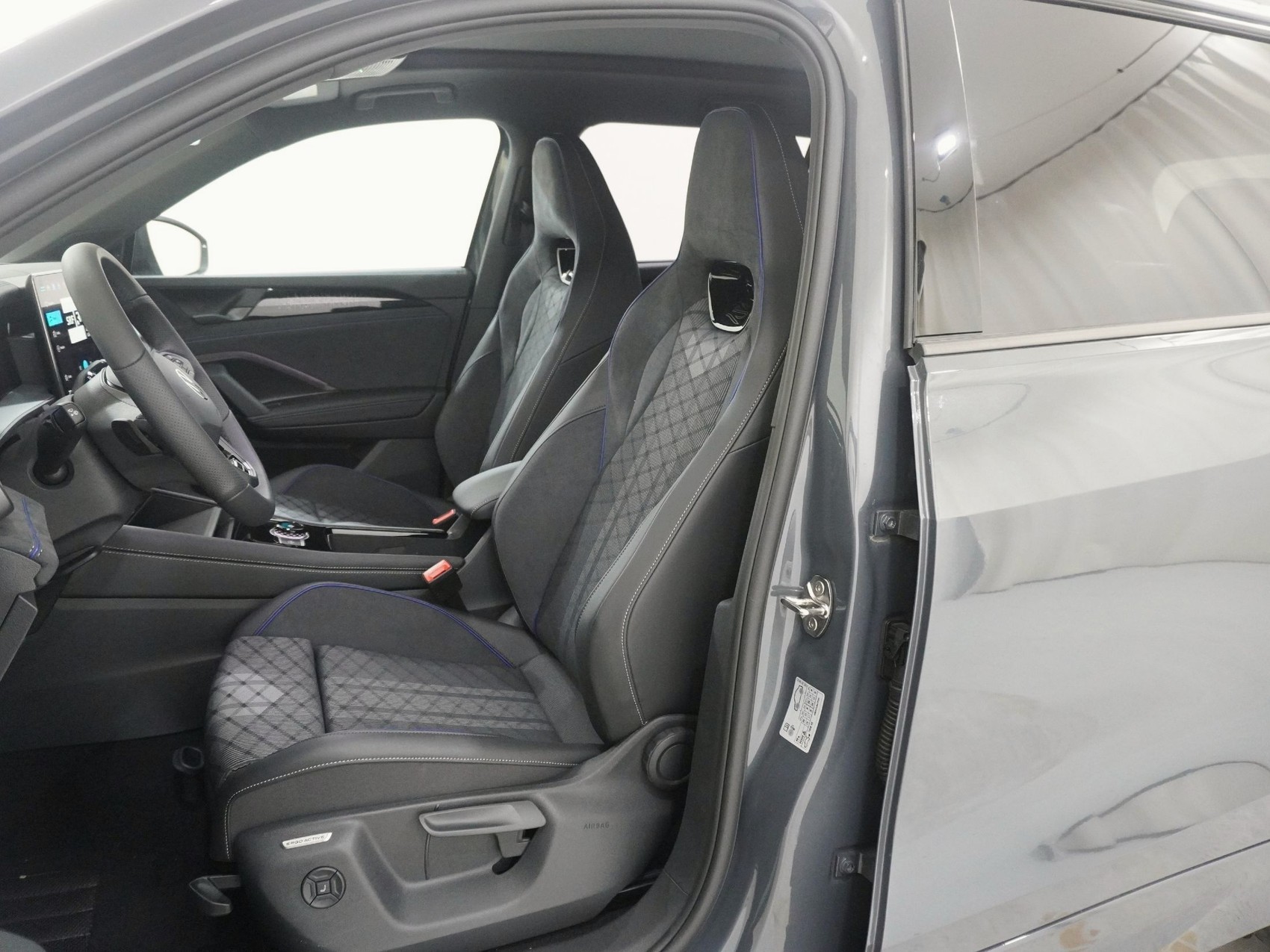 VW Tayron 2.0 TSI R-Line DSG 4motion-image-12