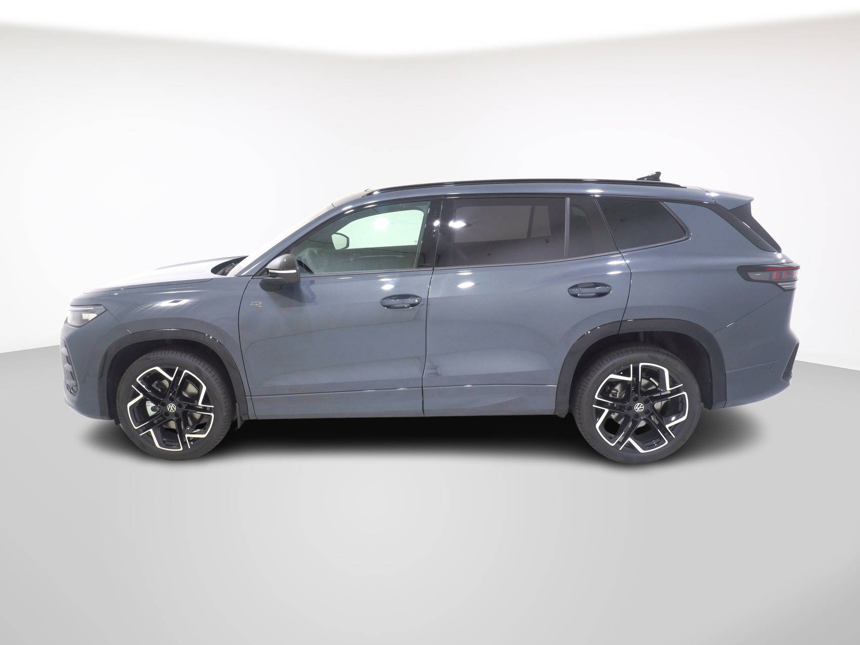 VW Tayron 2.0 TSI R-Line DSG 4motion-showroom-element-1