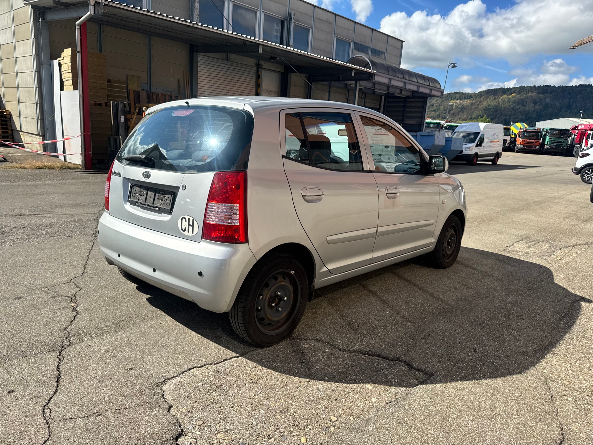 KIA Picanto 1.1 Style-image-4