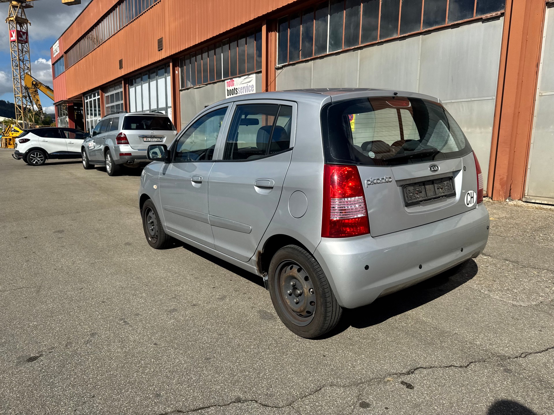 KIA Picanto 1.1 Style-image-6