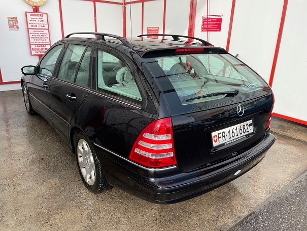 MERCEDES-BENZ C 220 CDI Elégance-image-3