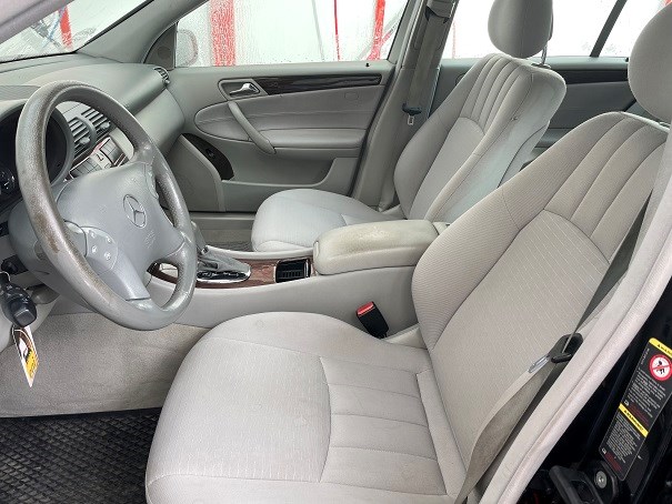 MERCEDES-BENZ C 220 CDI Elégance-image-4