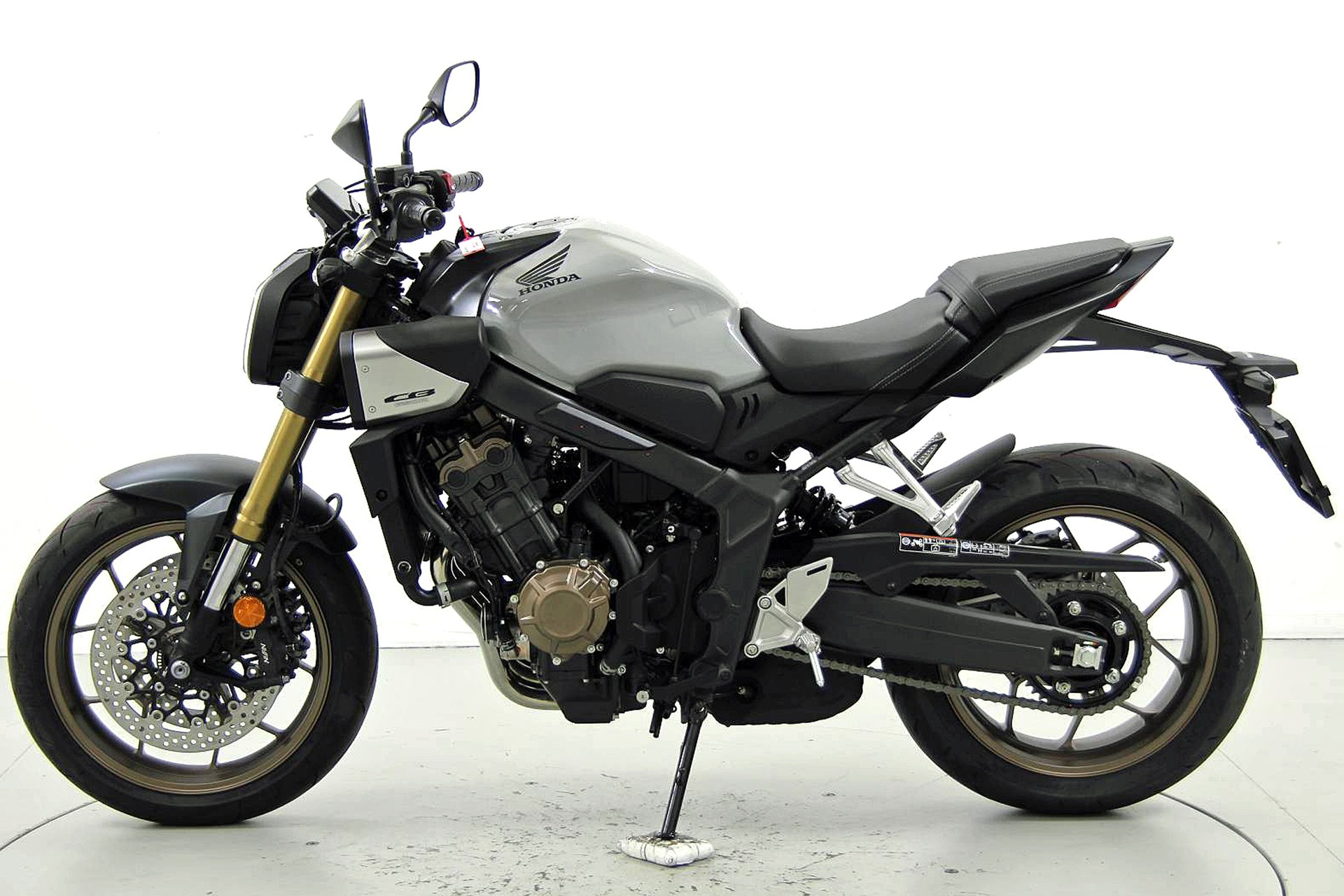 HONDA CB 650 R ABS-image-4