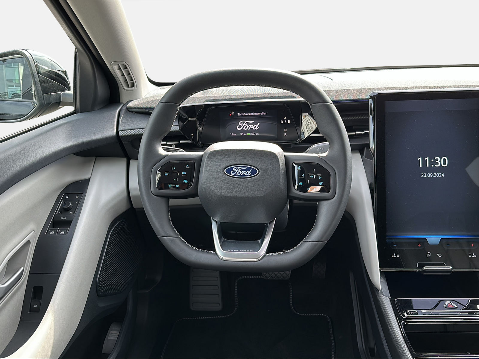 FORD Explorer Extended Range Premium-image-11