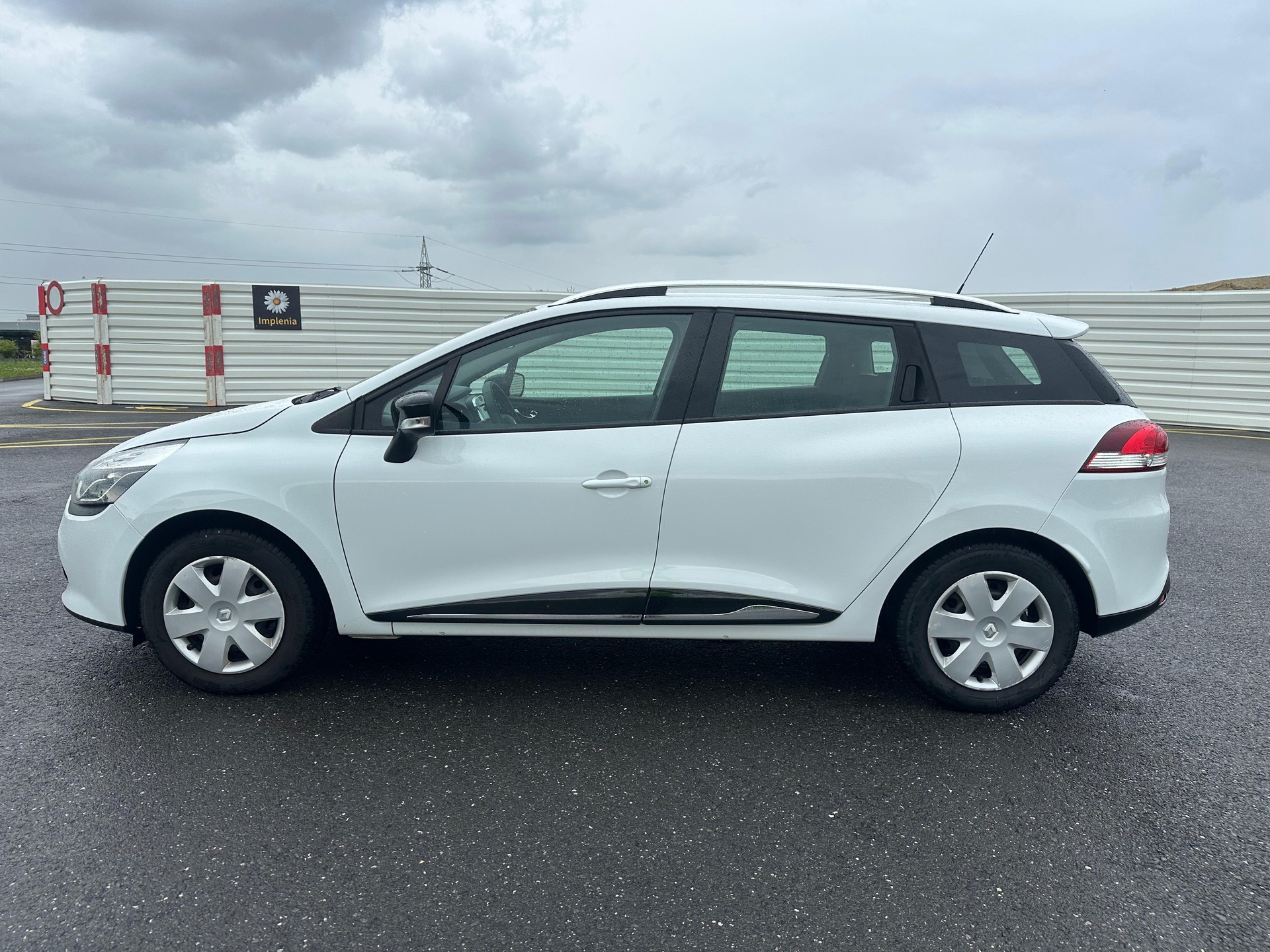RENAULT Clio Grandtour 0.9 12V Expression-image-17