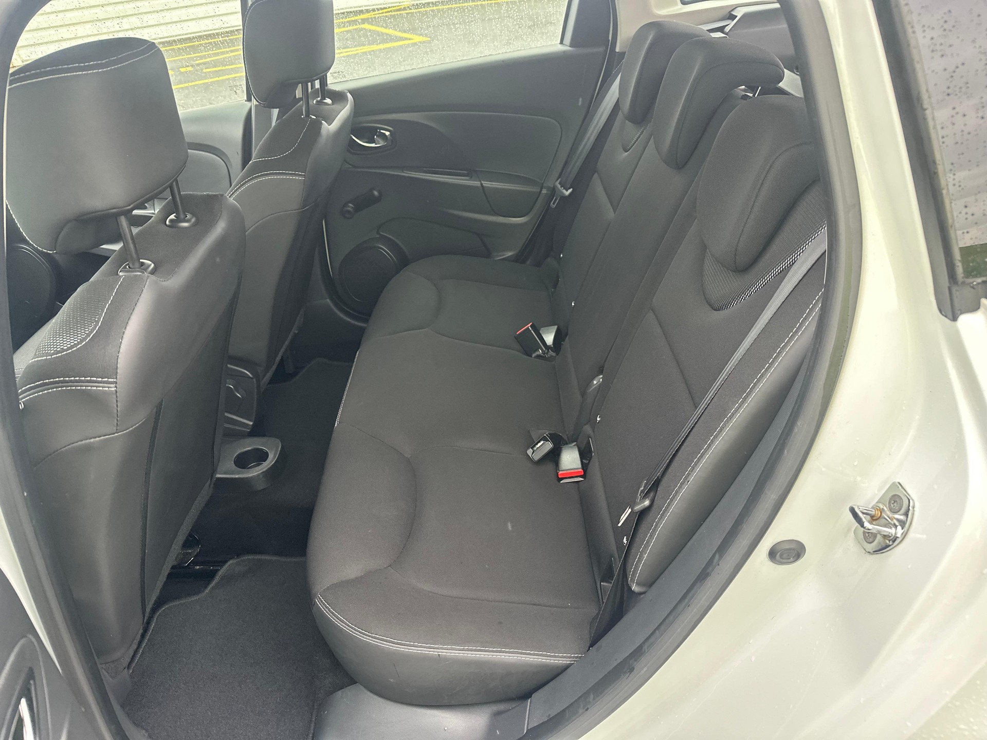 RENAULT Clio Grandtour 0.9 12V Expression-image-30