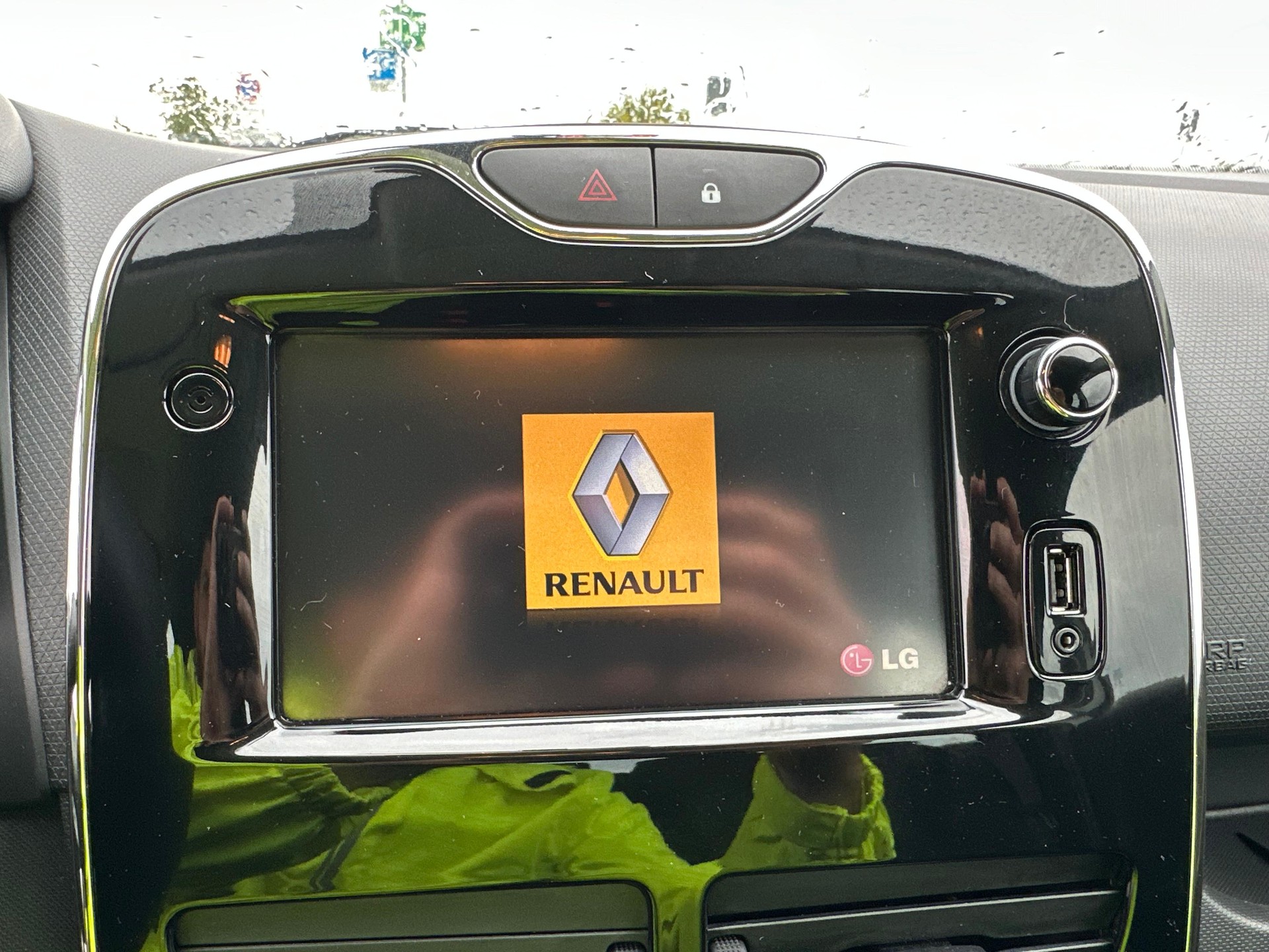 RENAULT Clio Grandtour 0.9 12V Expression-image-26