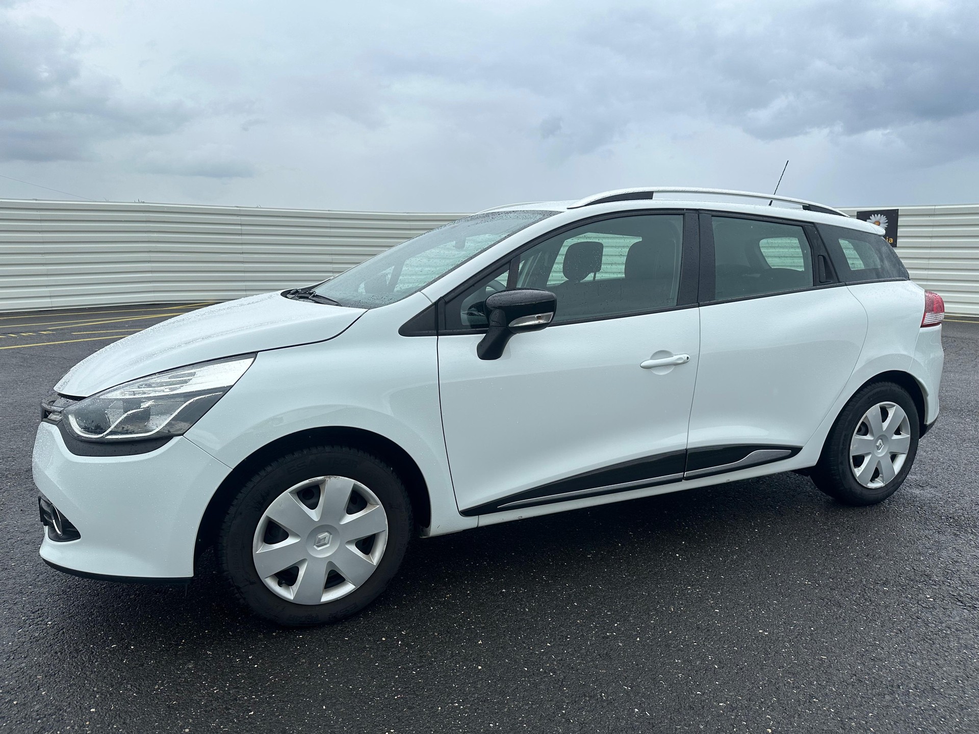 RENAULT Clio Grandtour 0.9 12V Expression-image-18