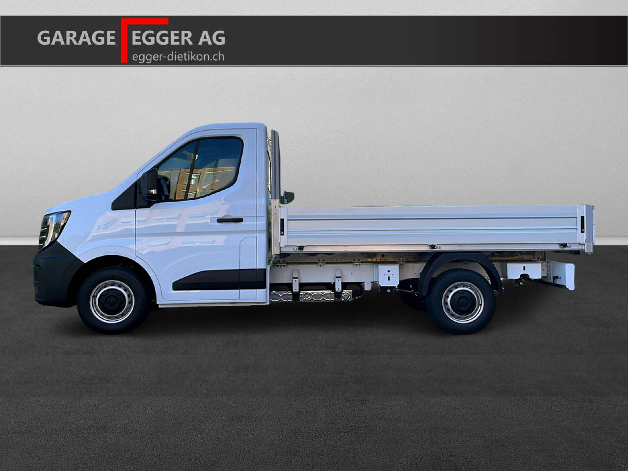 NISSAN Interstar 3.5T L2H1 Brückenwagen 2.0 DCI-image-2