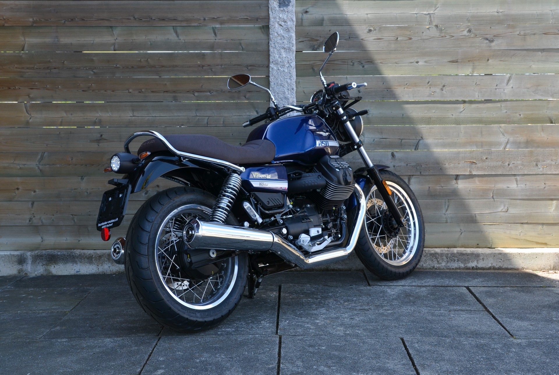 MOTO GUZZI V7 IV 850 Special-image-3
