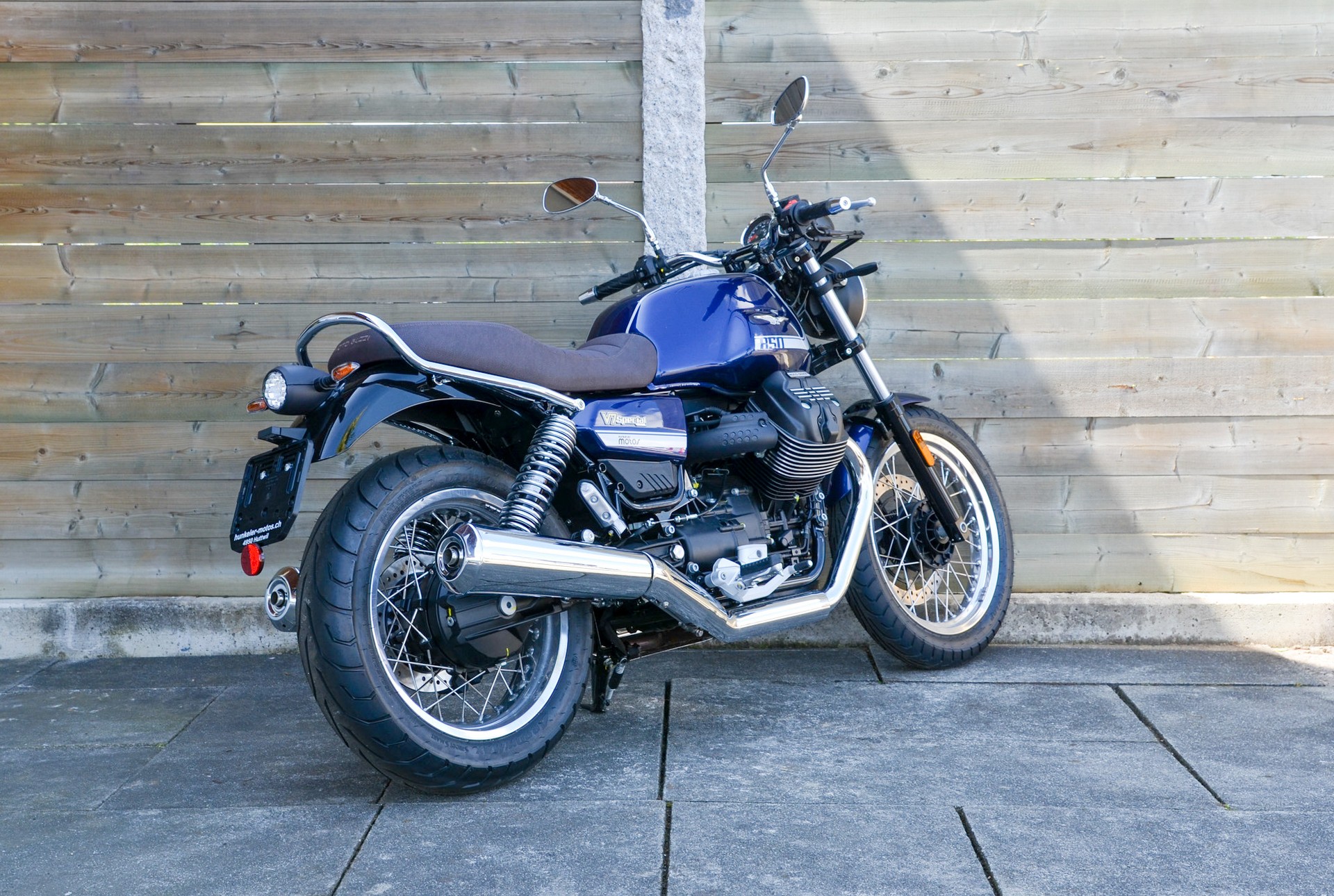 MOTO GUZZI V7 IV 850 Special-image-1