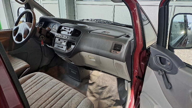 MITSUBISHI L 400 2.0-16-image-11
