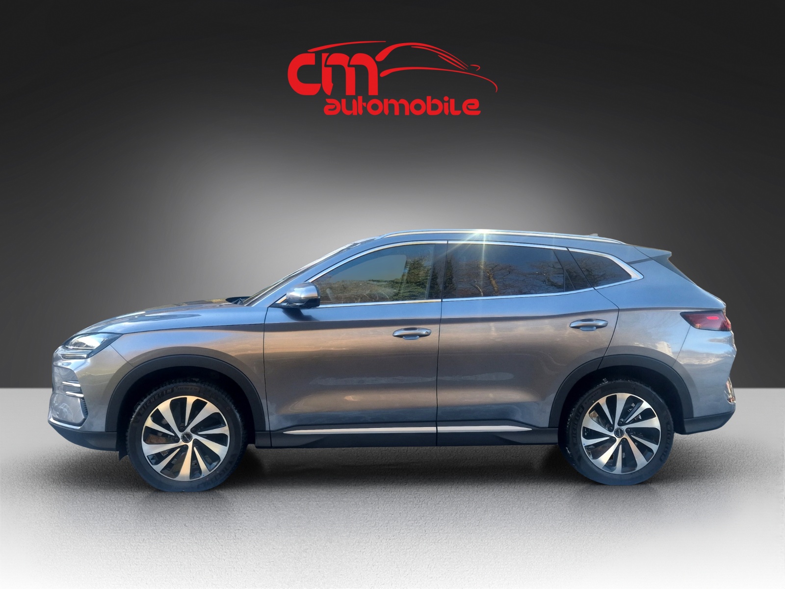 BYD SEAL U DESIGN 87 kwh-showroom-element-1