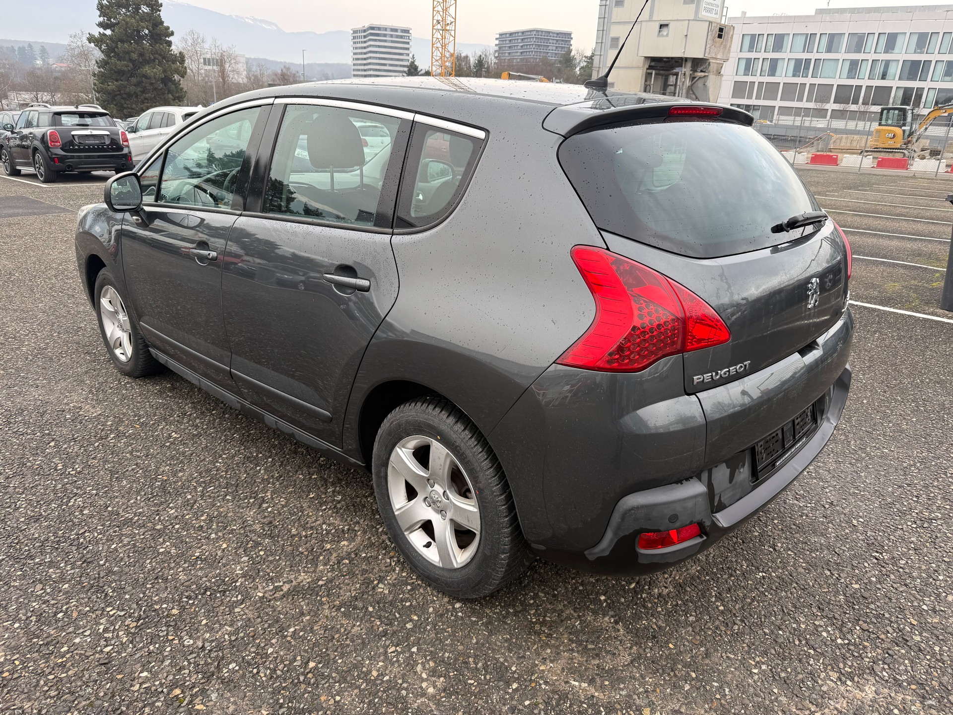 PEUGEOT 3008 1.6 HDI Sport EGS6-image-3