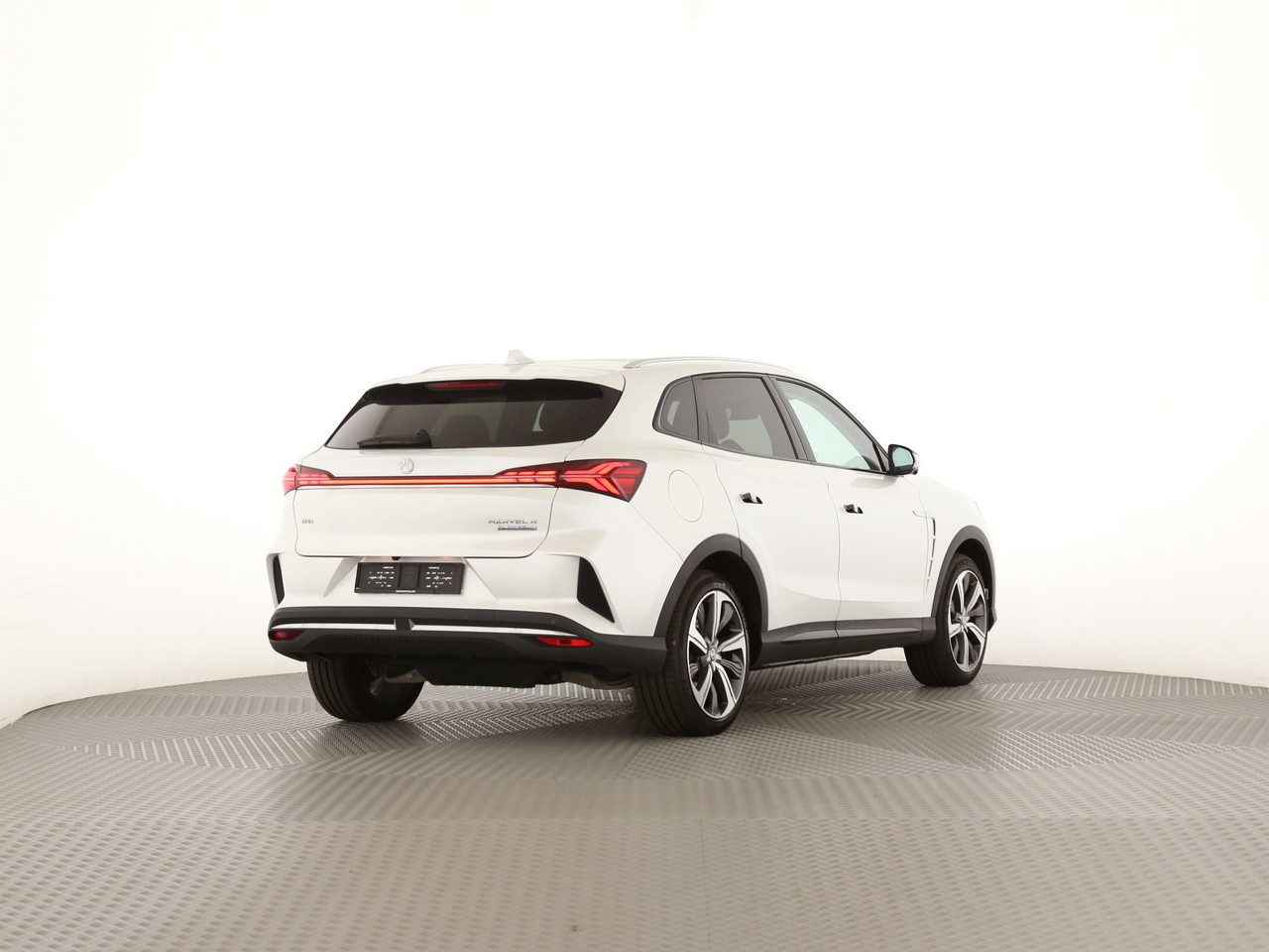 MG Marvel R EV 70kWh Performance AWD-image-1