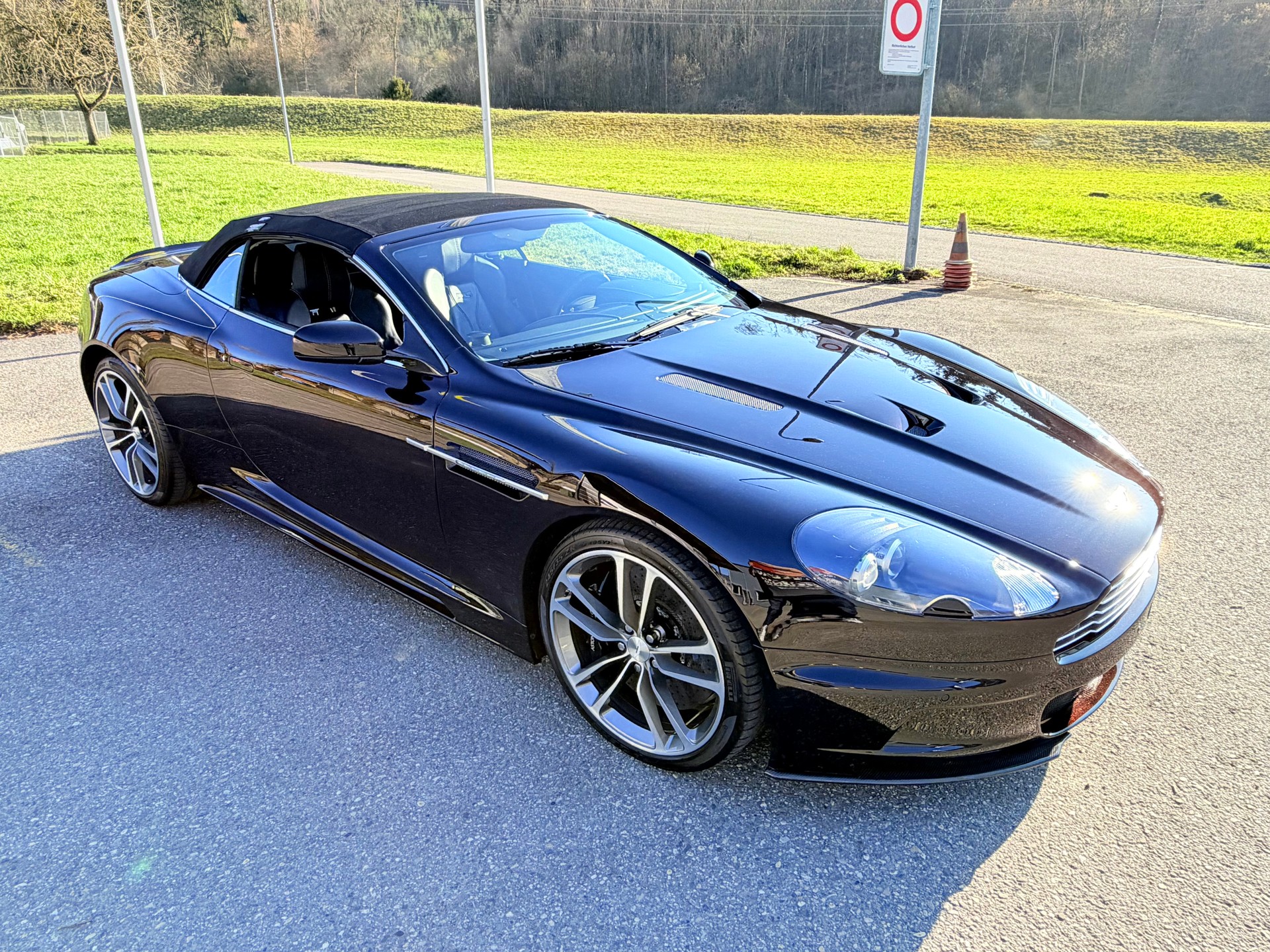 ASTON MARTIN ASTON "DBS VOLANTE" 517 PS V 12 !! TOUCHTRONIC 2 . KM 77`000. TOP AUSSTATTUNG. SONDERLACKIERUNG. AB MFK. PREIS 75`800.--image-7