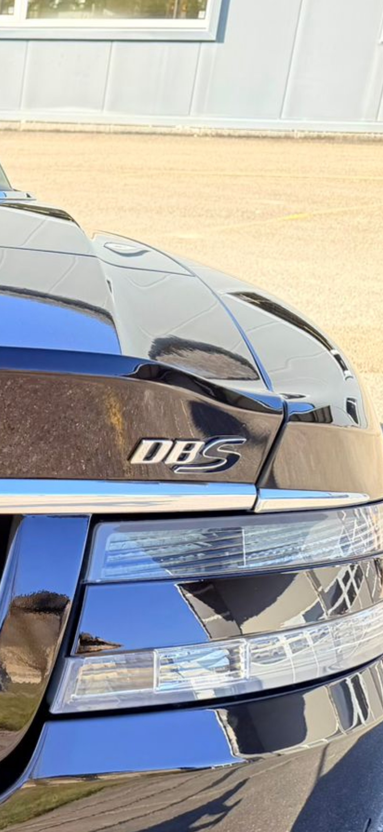 ASTON MARTIN ASTON "DBS VOLANTE" 517 PS V 12 !! TOUCHTRONIC 2 . KM 77`000. TOP AUSSTATTUNG. SONDERLACKIERUNG. AB MFK. PREIS 75`800.--image-18