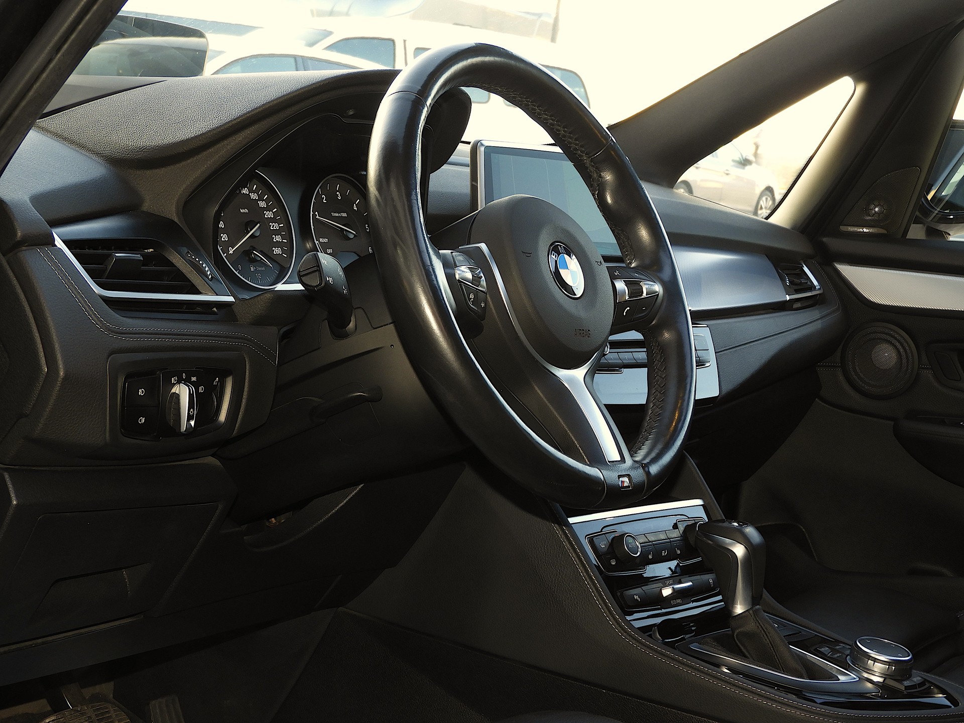 BMW 220d xDrive Gran Tourer M Sport I 7 Sitze I Abstandsreglertempomat I harman/kardon I BMW Service I Garantie inkl. I AHK I DAB-image-7