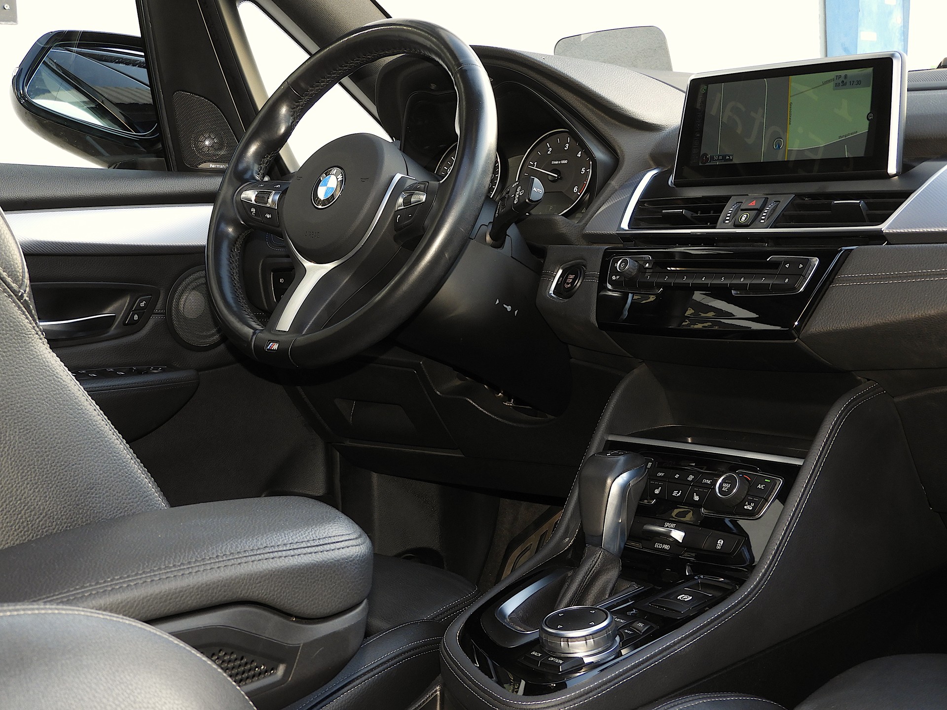 BMW 220d xDrive Gran Tourer M Sport I 7 Sitze I Abstandsreglertempomat I harman/kardon I BMW Service I Garantie inkl. I AHK I DAB-image-11