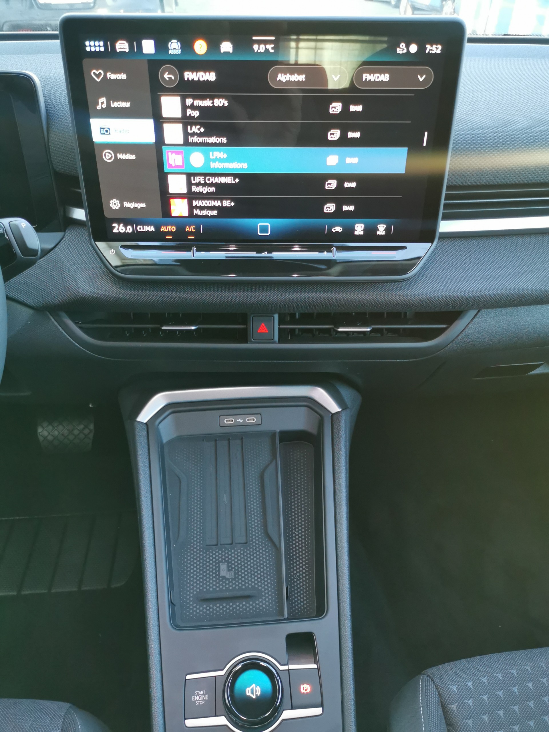 VW T-Roc 1.5 eTSI mHEV Life DSG-image-5