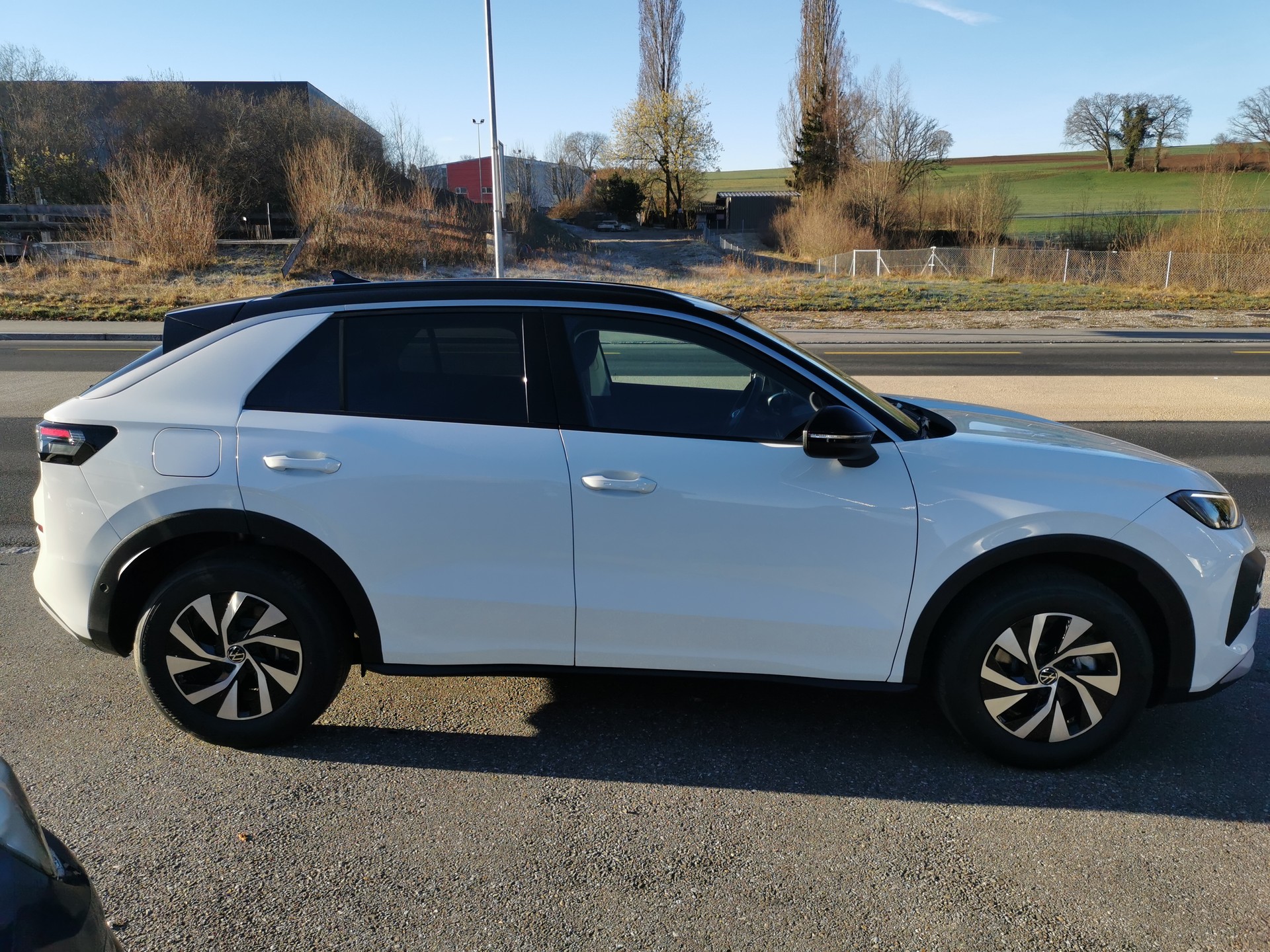 VW T-Roc 1.5 eTSI mHEV Life DSG-image-15