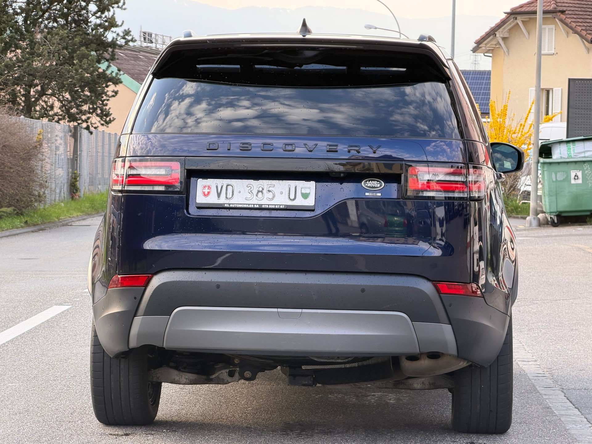 LAND ROVER Discovery 2.0 SD4 HSE Luxury Automatic-image-4