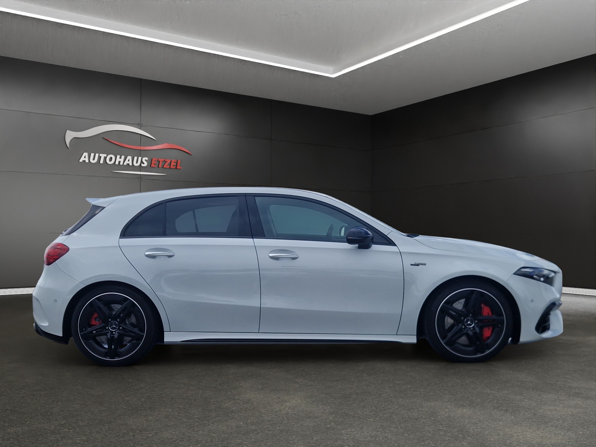 MERCEDES-BENZ A AMG 45 S 4Matic+ 8G-DCT-image-3