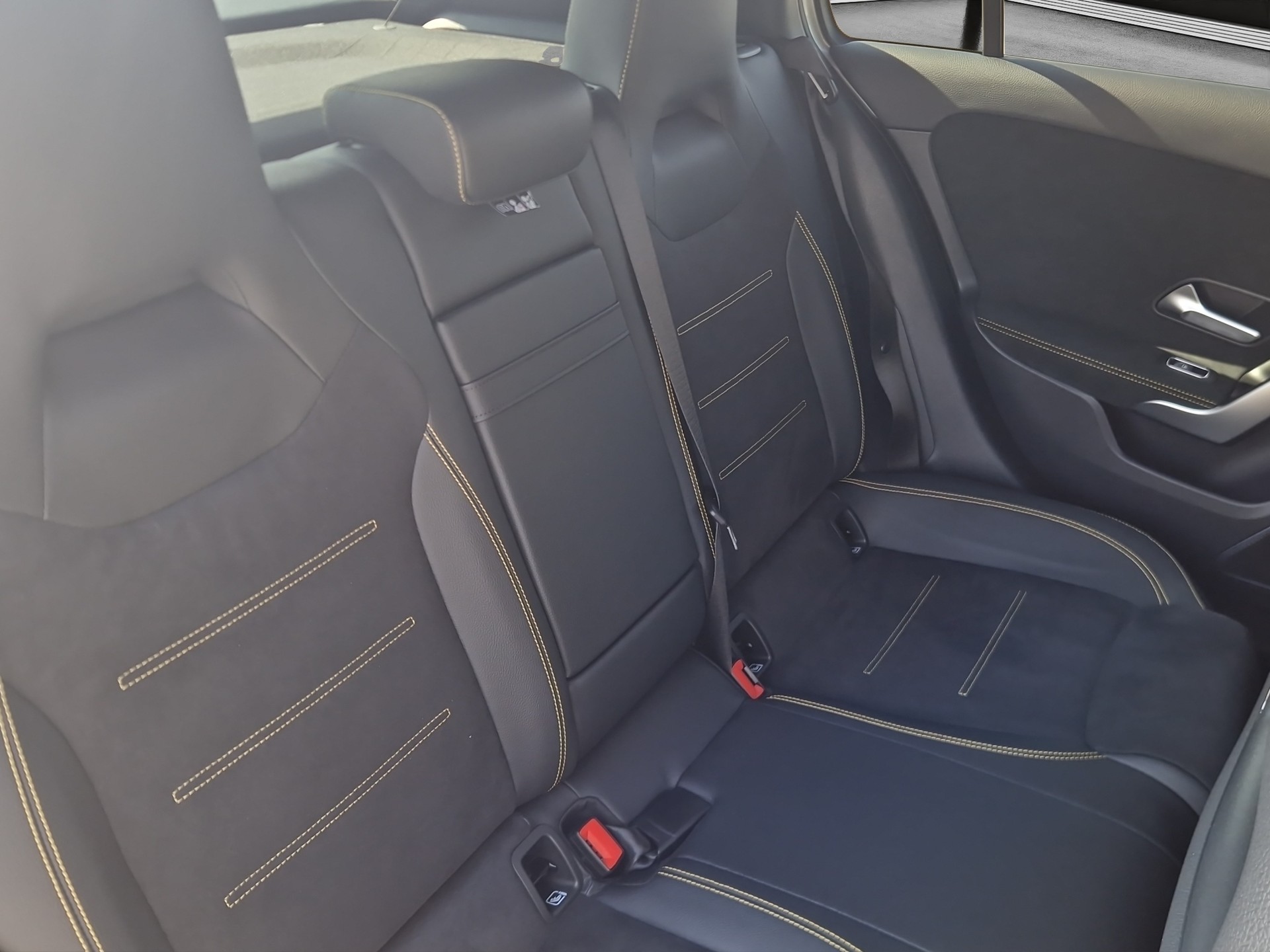 MERCEDES-BENZ A AMG 45 S 4Matic+ 8G-DCT-image-12