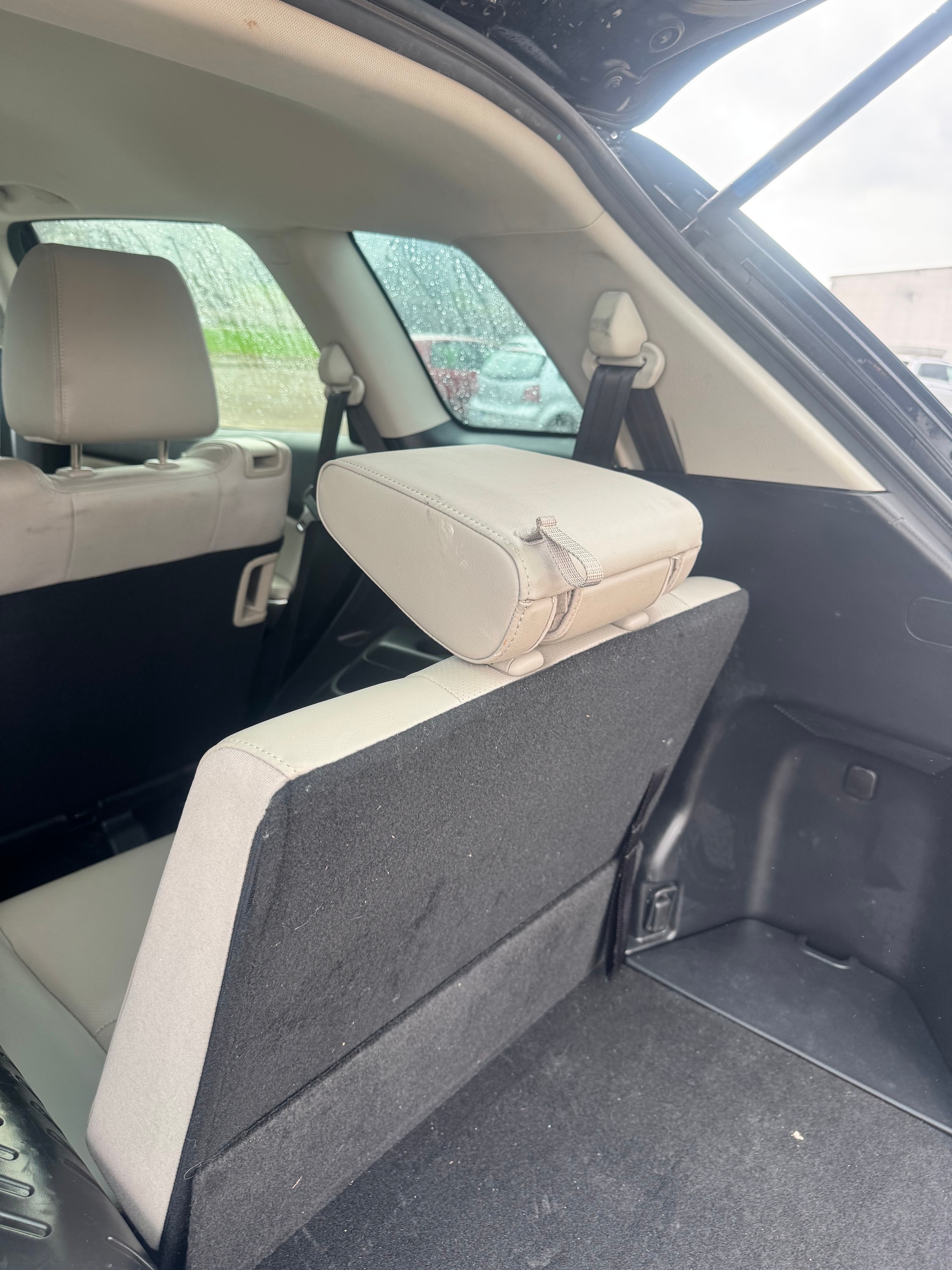 MAZDA CX-9 3.7 V6 Revolution Automatic-image-8