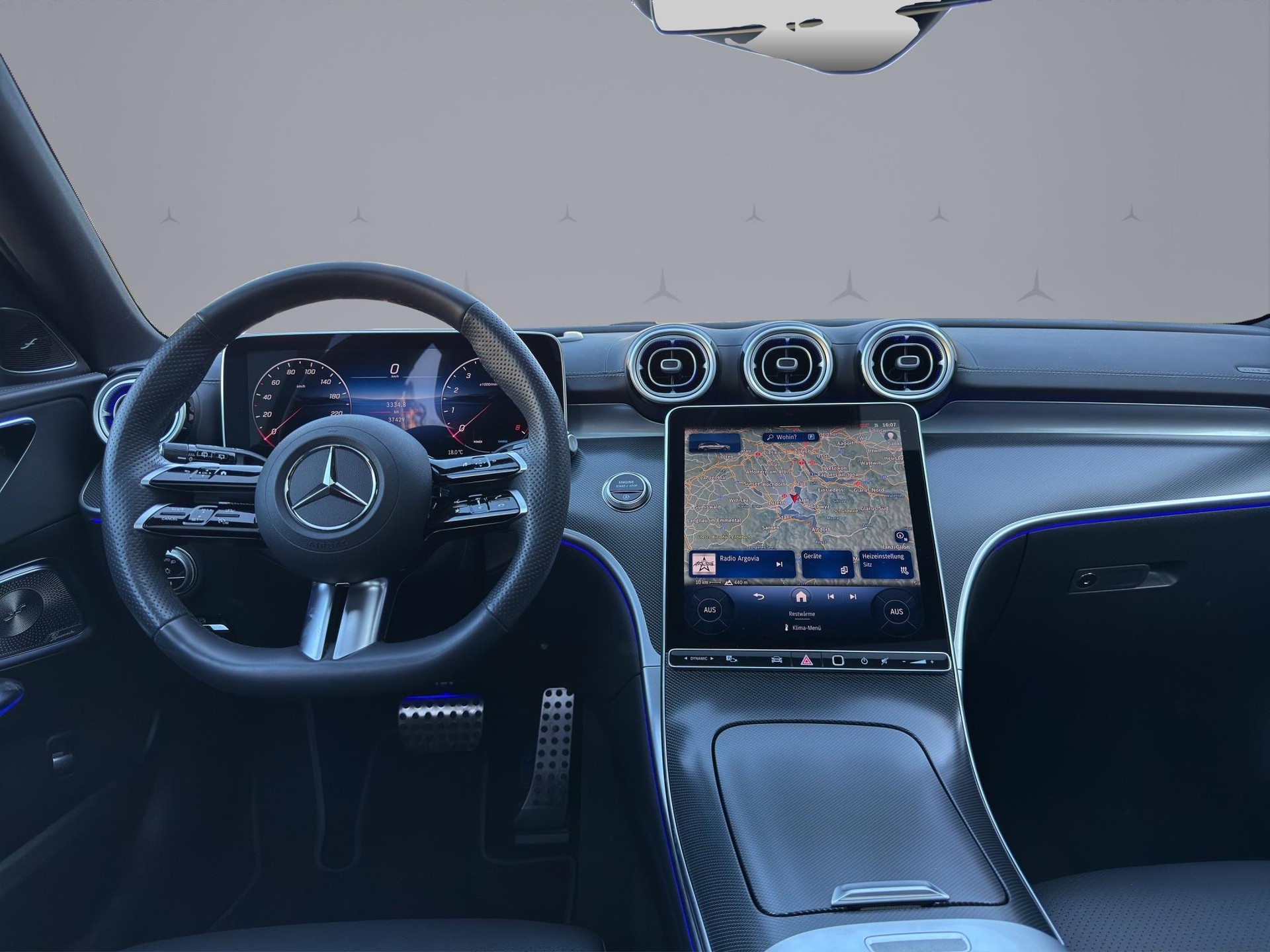 MERCEDES-BENZ C 300 Avantgarde 4matic Kombi-image-12