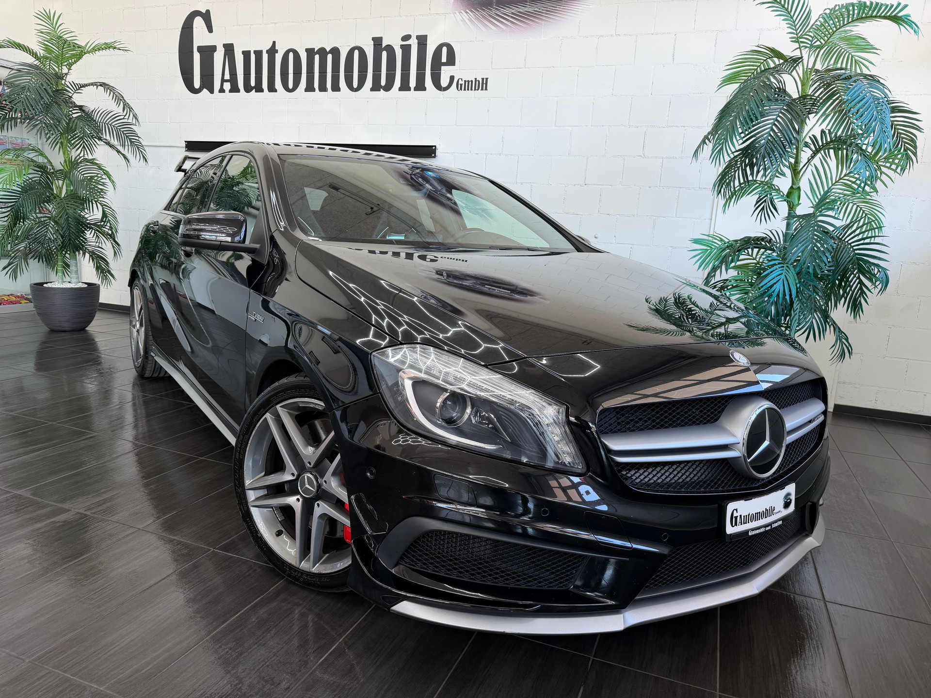 MERCEDES-BENZ A 45 AMG 4Matic Speedshift 7G-DCT⭐️-showroom-element-1