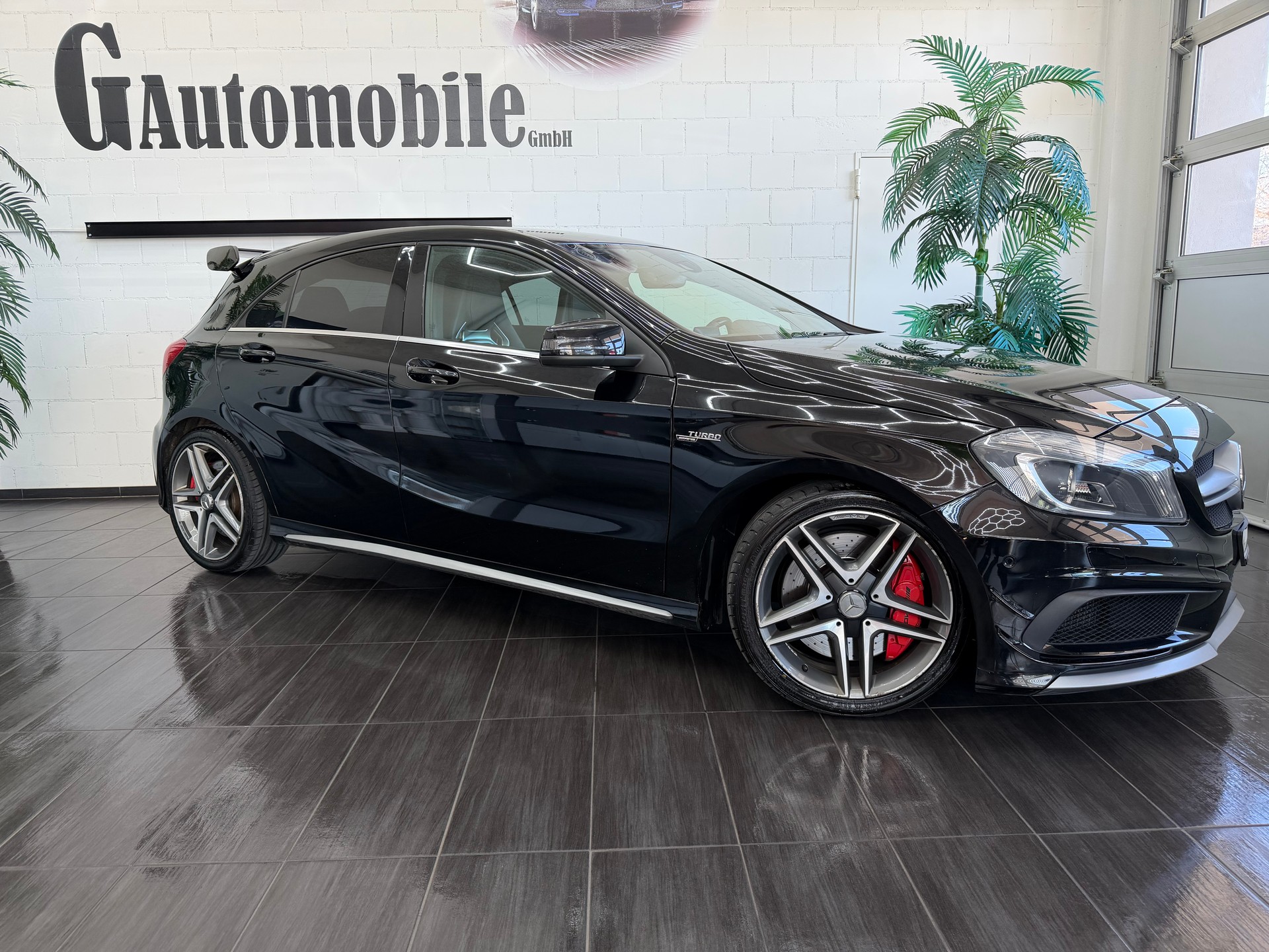 MERCEDES-BENZ A 45 AMG 4Matic Speedshift 7G-DCT⭐️-showroom-element-2