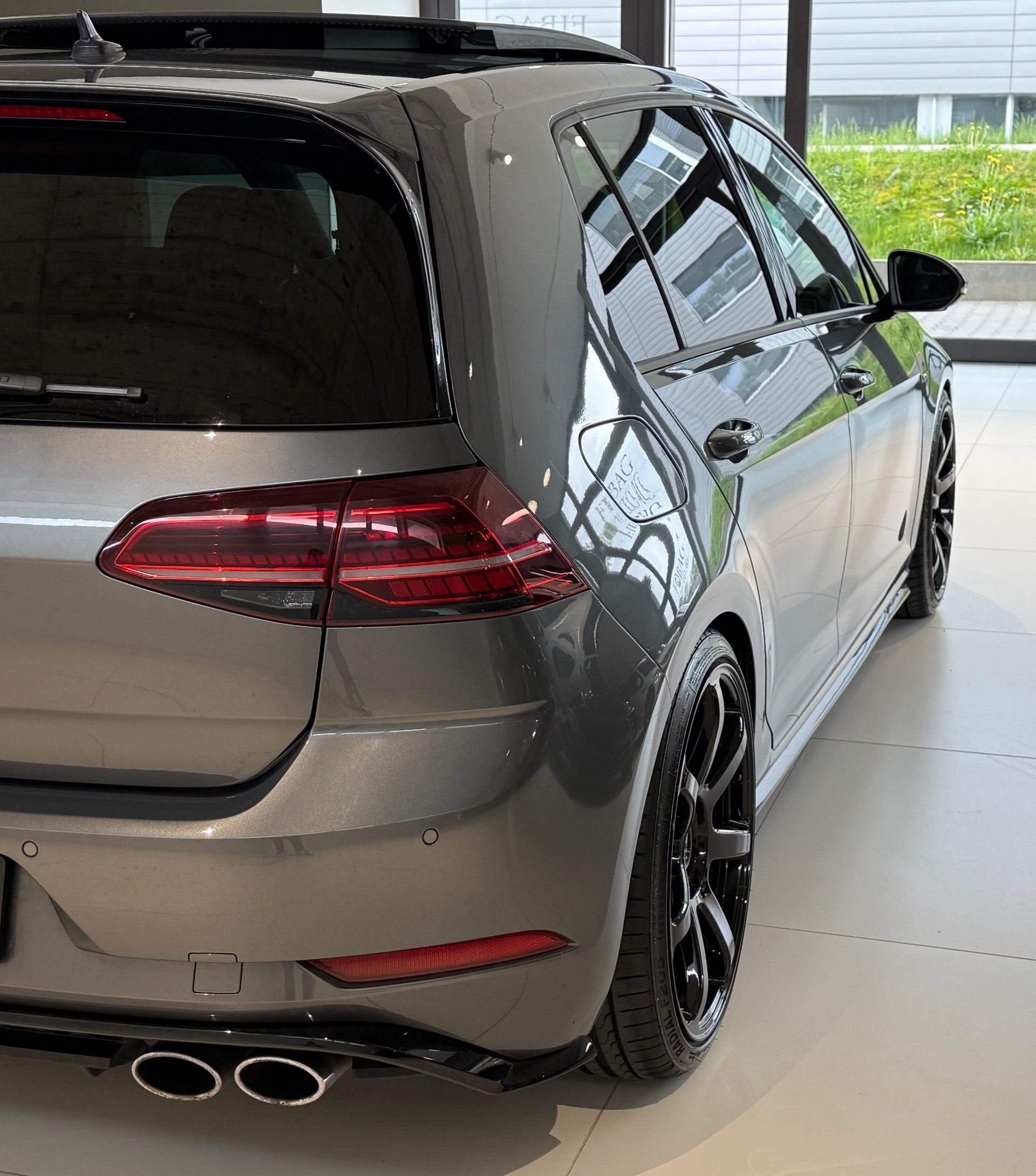 VW Golf 2.0 TSI R 4Motion DSG ***FACELIFT 310PS***H&R***OHNE OPF***PANORAMADACH***-image-25