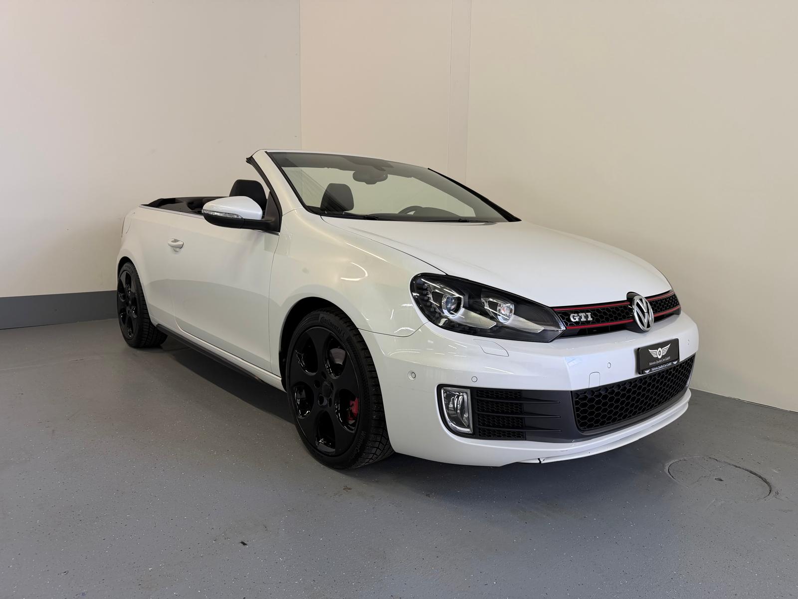 VW Golf Cabrio 2.0 TSI GTI DSG-showroom-element-2