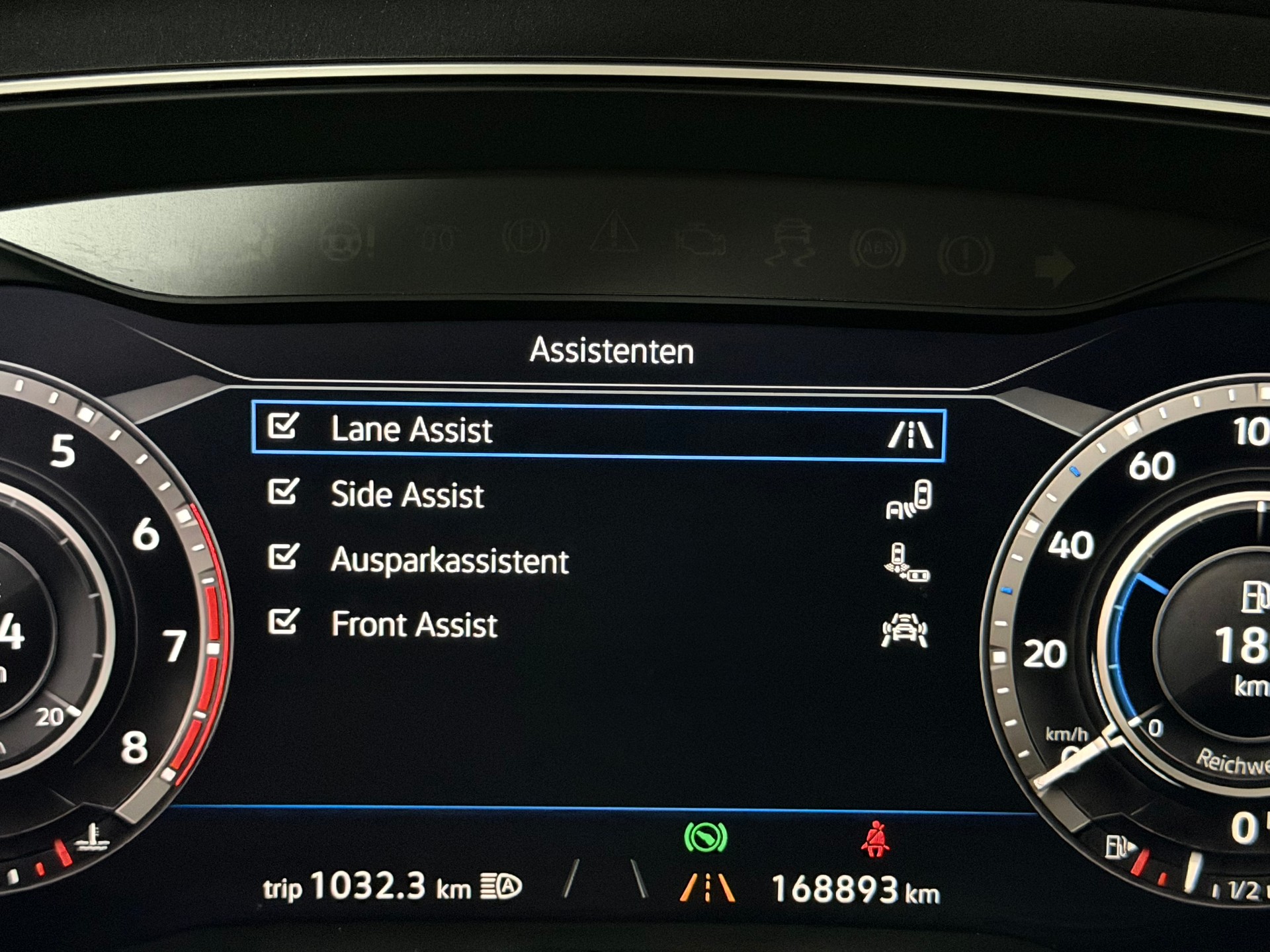 VW Tiguan 2.0TSI Highline 4Motion DSG-image-17