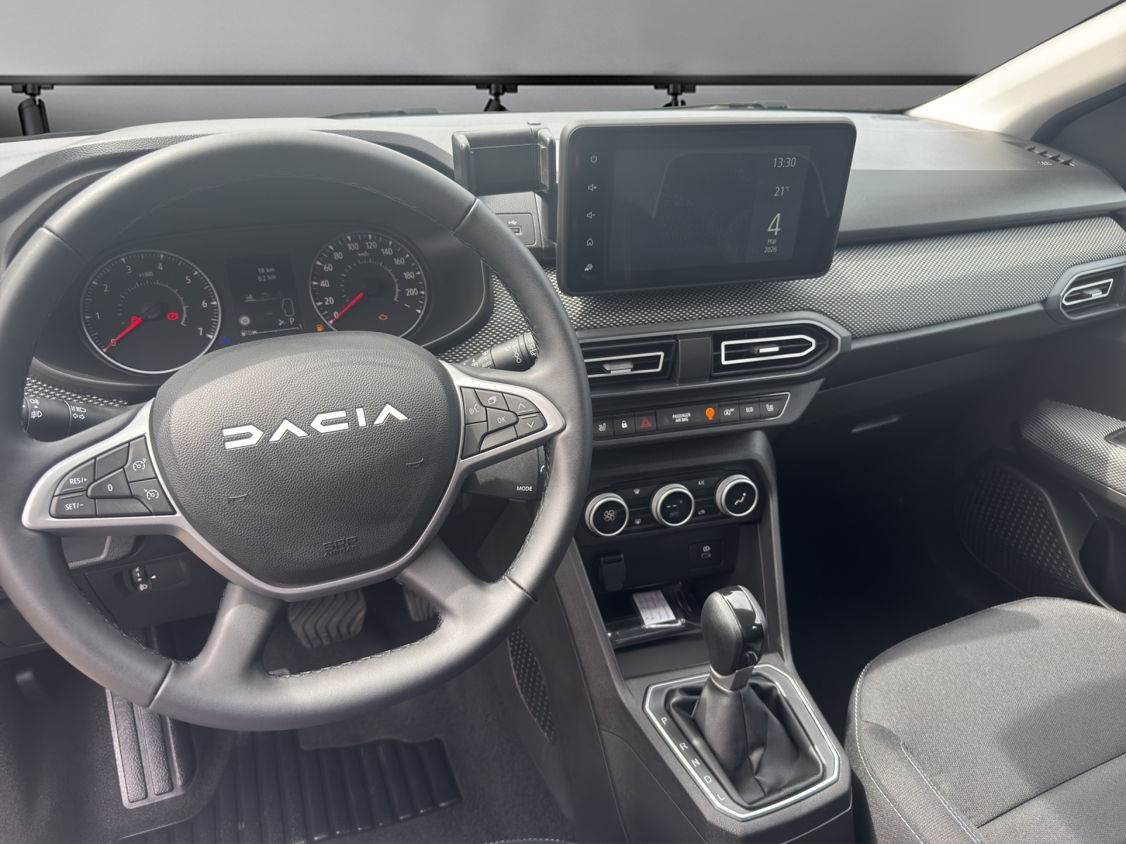 DACIA Sandero TCe 90 Journey CVT-image-7