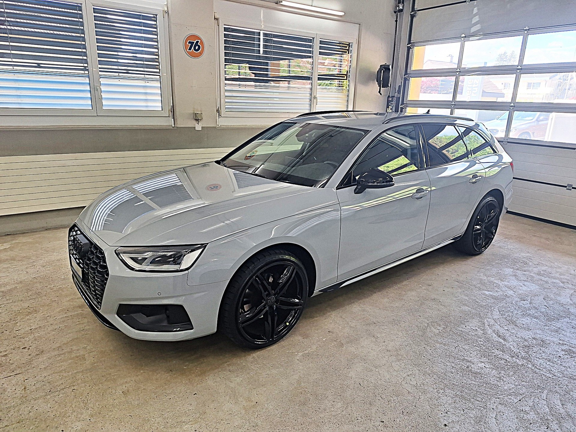 AUDI A4 Avant 40 g-tron advanced S-tronic⚡Facelift Modell mit erst 46'400KM , CH-Auslieferung mit Swiss Service Package+⚡-showroom-element-1