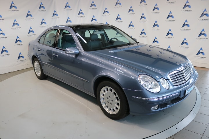 MERCEDES-BENZ E 320 Elégance Automatic-image-17