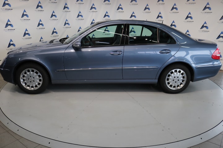 MERCEDES-BENZ E 320 Elégance Automatic-image-9