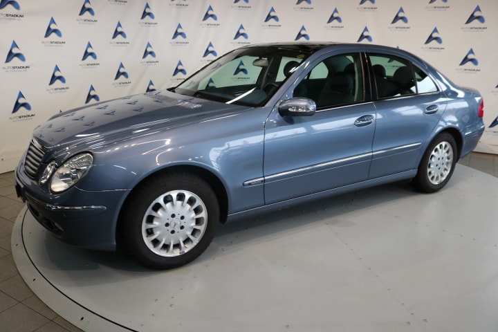 MERCEDES-BENZ E 320 Elégance Automatic-image-8