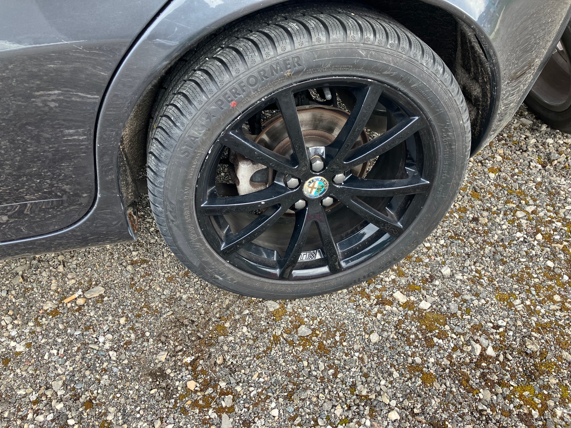 ALFA ROMEO 147 1.9 16V JTD Sport TI-image-10
