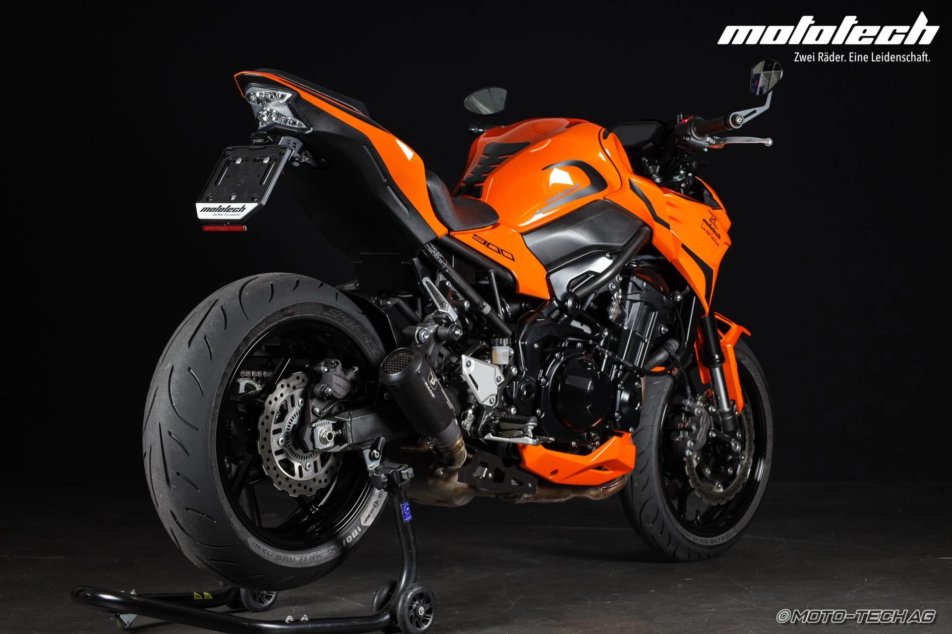 KAWASAKI Z 900-image-2