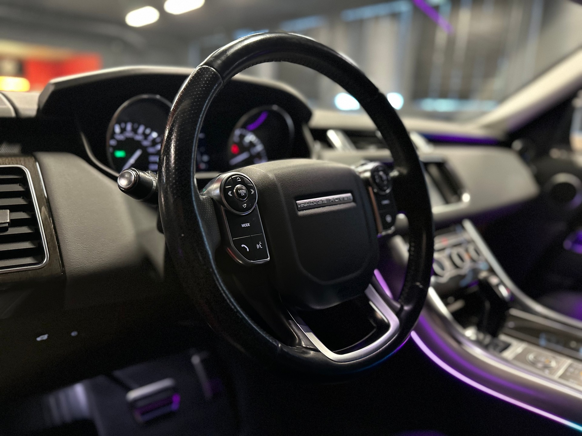 LAND ROVER Range Rover Sport 5.0 V8 SC HSE Dynamic / ** Frisch ab MFK & Service 2026 **-image-14