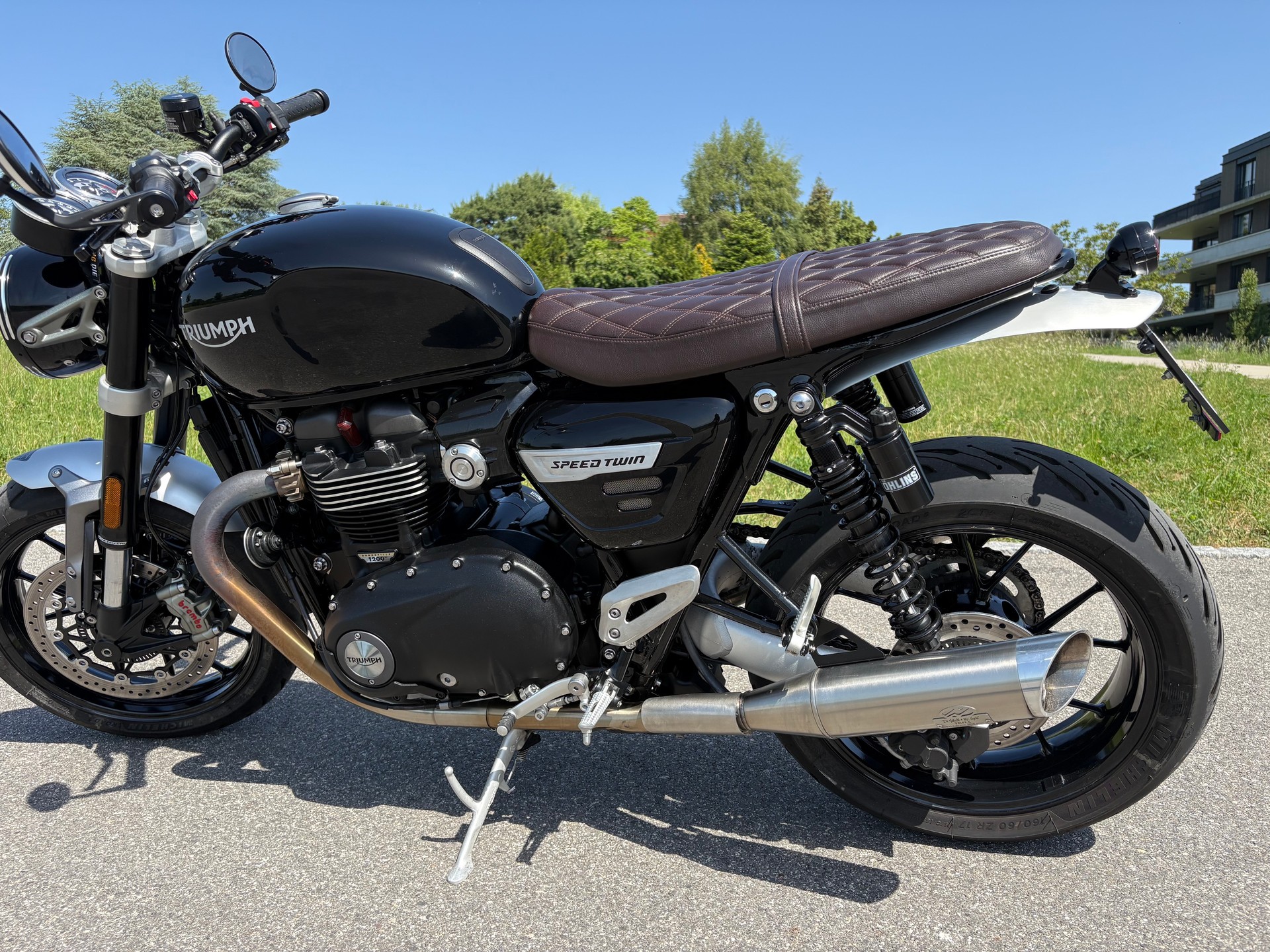 TRIUMPH Speed Twin 1200-image-2